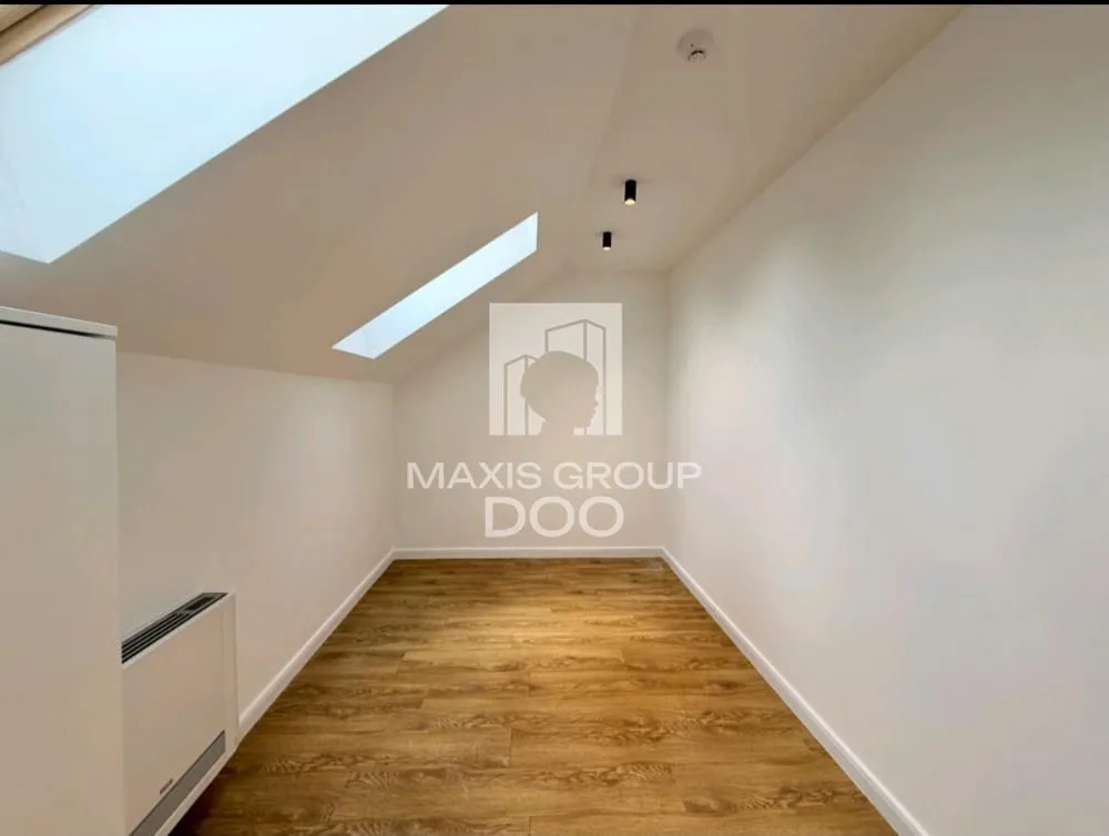 Rent, office space, 563m², Savski Venac, Beograd