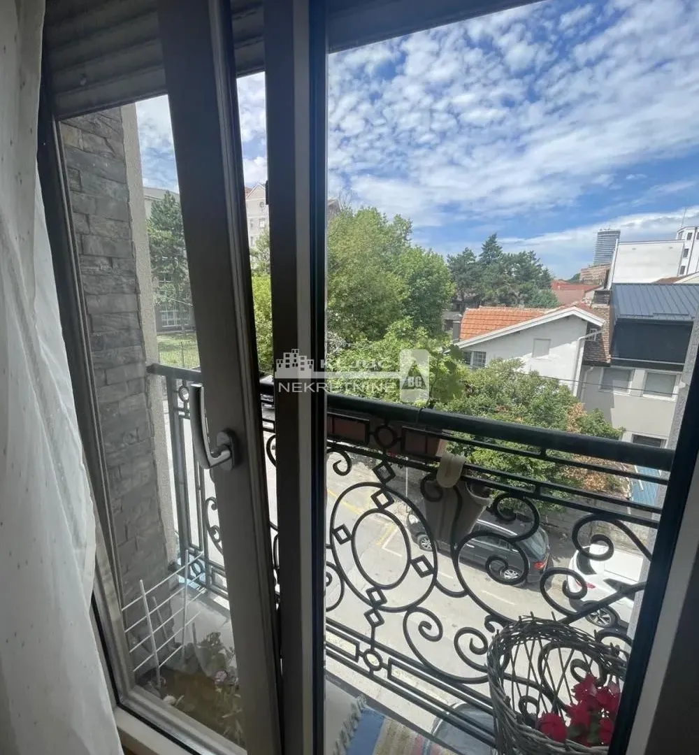 Prodaja, dvosoban stan, 64m², Savski Venac, Beograd