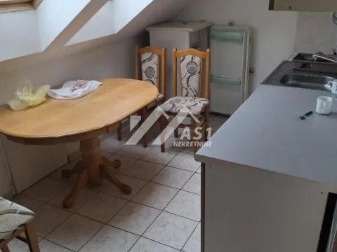 Izdavanje, jednosoban stan, 30m², Kej, Novi Sad Sve Podlokacije - image 6