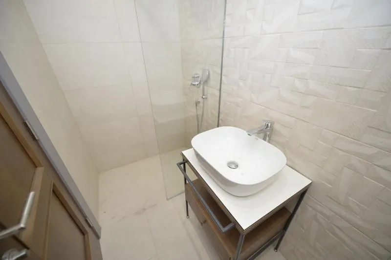 Prodaja, četvorosoban stan, 123m², Herceg Novi, Crna Gora