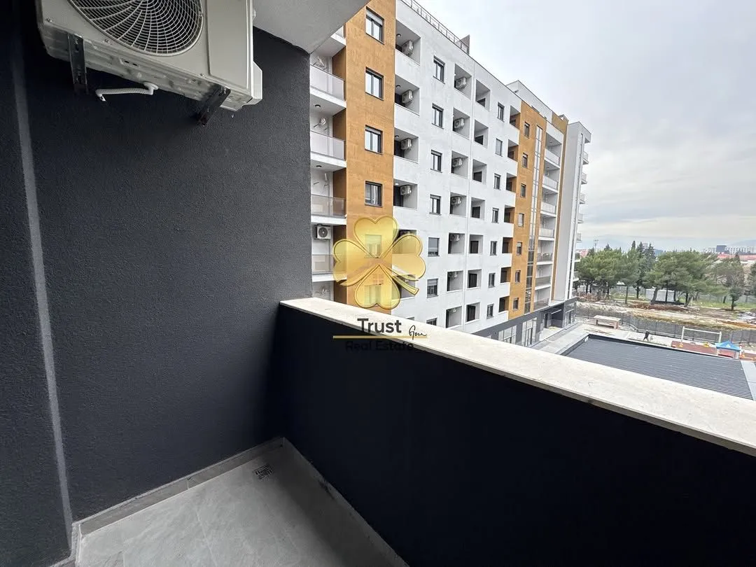 Izdavanje, jednosoban stan, 45m², Stari Aerodrom, Podgorica