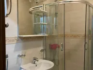 Izdavanje, jednosoban stan, 55m², Centar, Budva - image 7