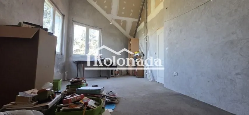 Prodaja, kuća, 243m², Nemenikuće, Sopot