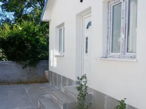 Izdavanje, jednosoban stan, 35m², Golubovci, Podgorica - image 3