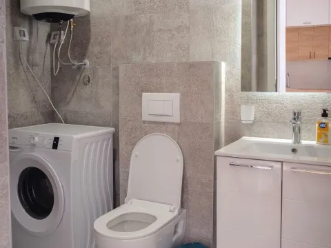 Rent, one bedroom apartment, 45m², Stari Aerodrom, Podgorica - image 7