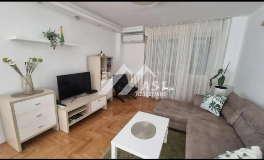 Rent, two bedroom apartment, 60m², Betanija, Novi Sad Sve Podlokacije