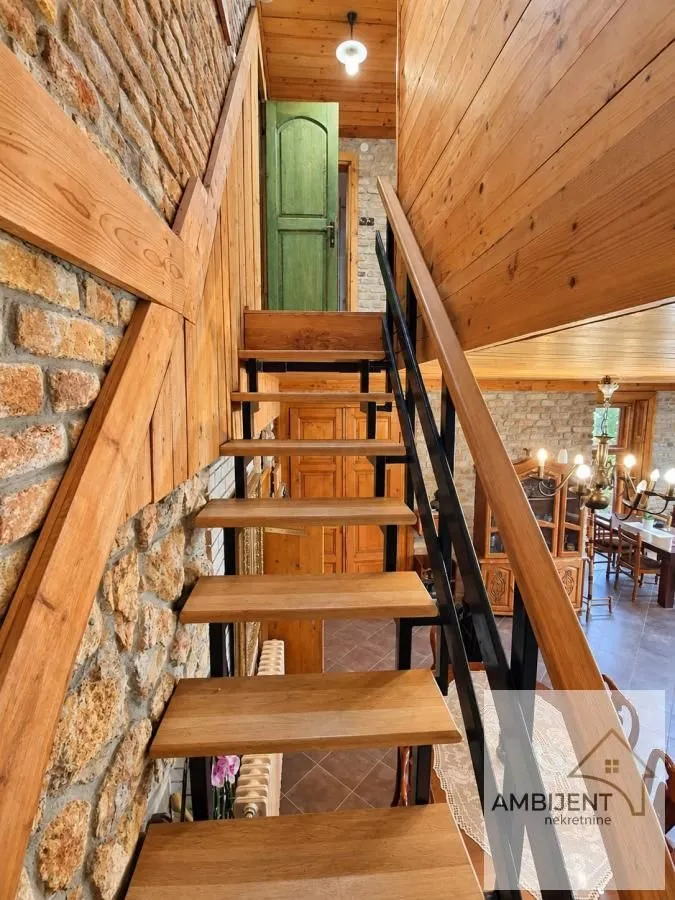 Prodaja, kuća, 240m², Sremski Karlovci, Novi Sad