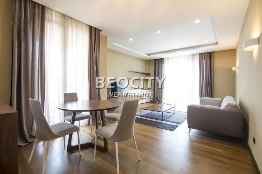 Izdavanje, trosoban stan, 74m², Dorćol Sve Podlokacije, Beograd