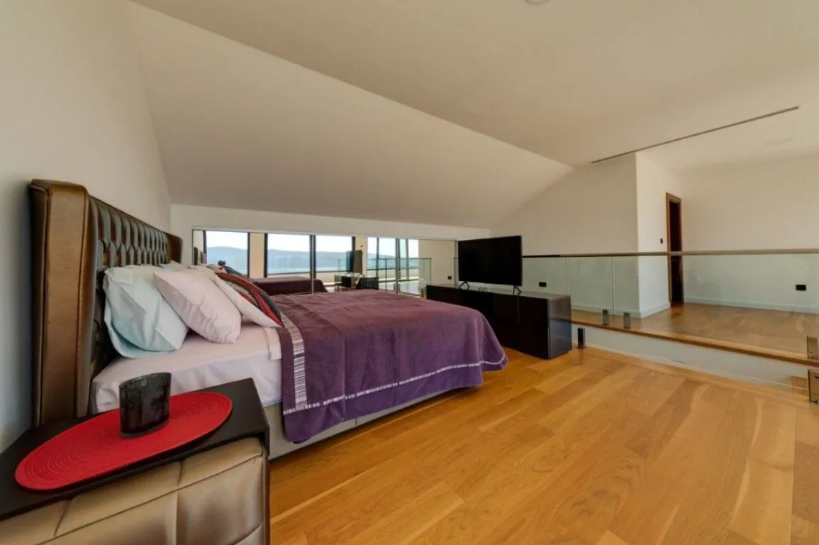 Prodaja, kuća, 490m², Mažina, Tivat