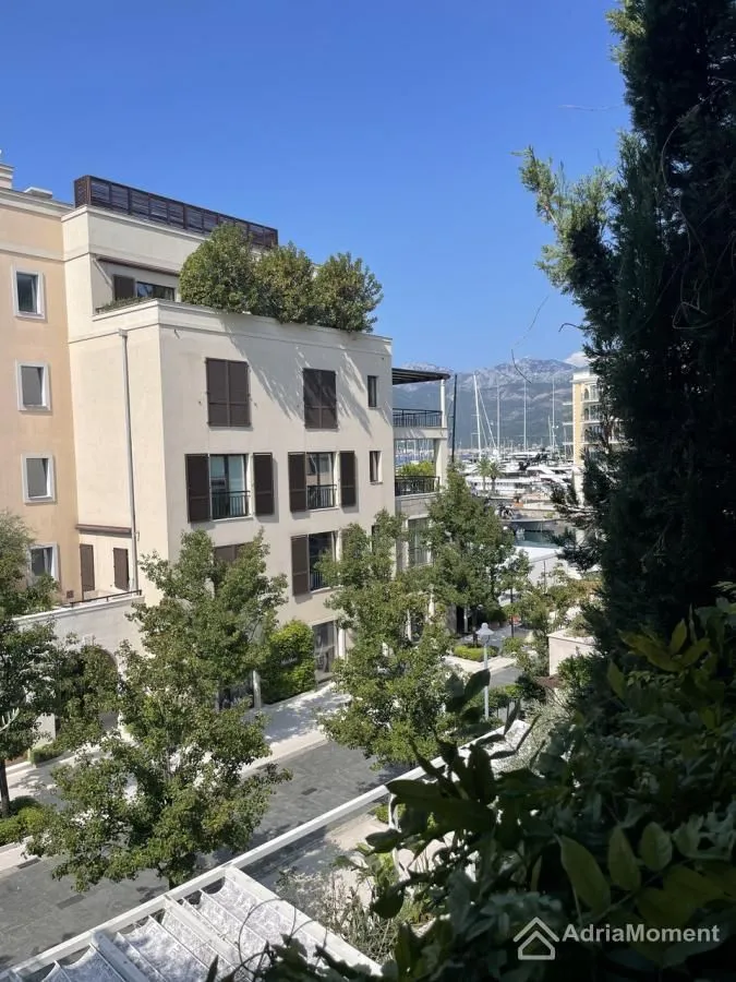 Sale, two bedroom apartment, 115m², Porto Montenegro, Tivat