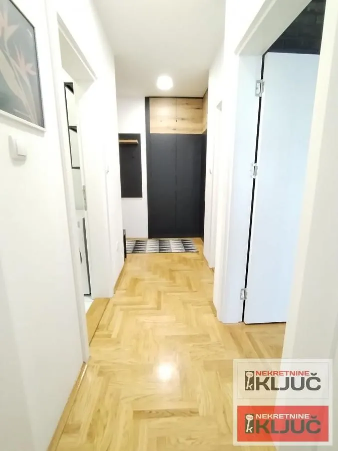 Rent, three bedroom apartment, 67m², Bulevar patrijarha Pavla, Novi Sad Sve Podlokacije