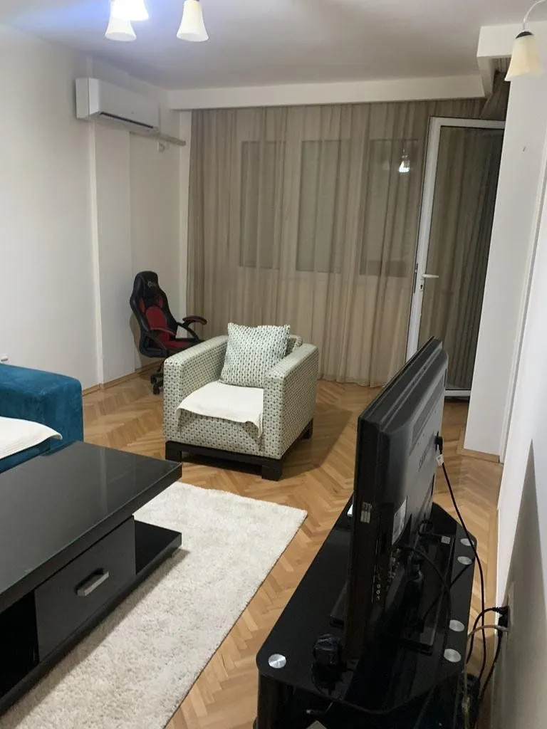 Izdavanje, jednosoban stan, 58m², Preko Morače, Podgorica