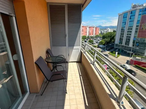 Prodaja, stan, 33m², City Kvart, Podgorica - image 9