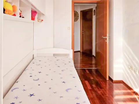 Prodaja, dvosoban stan, 56m², Stari Aerodrom, Podgorica - image 12