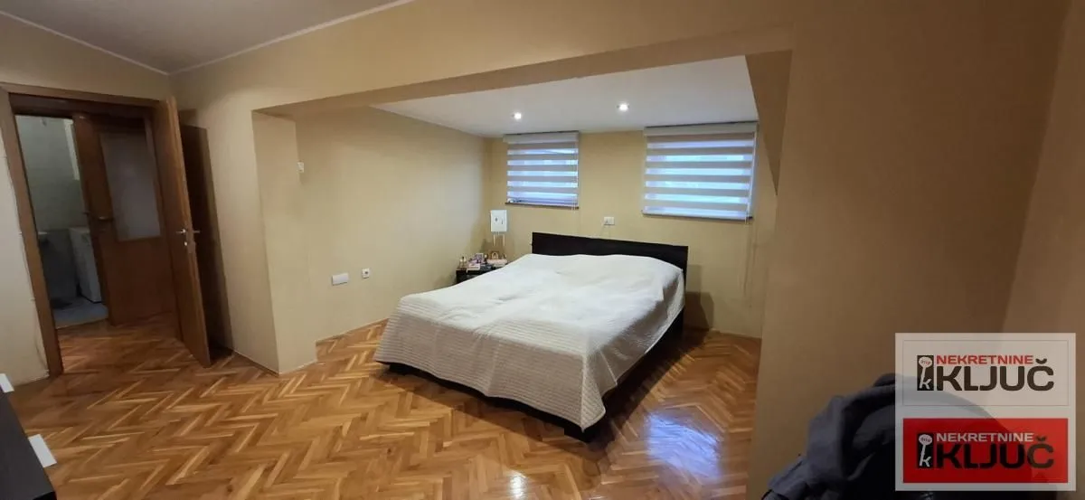 Prodaja, trosoban stan, 70m², Bulevar Oslobodjenja, Novi Sad Sve Podlokacije