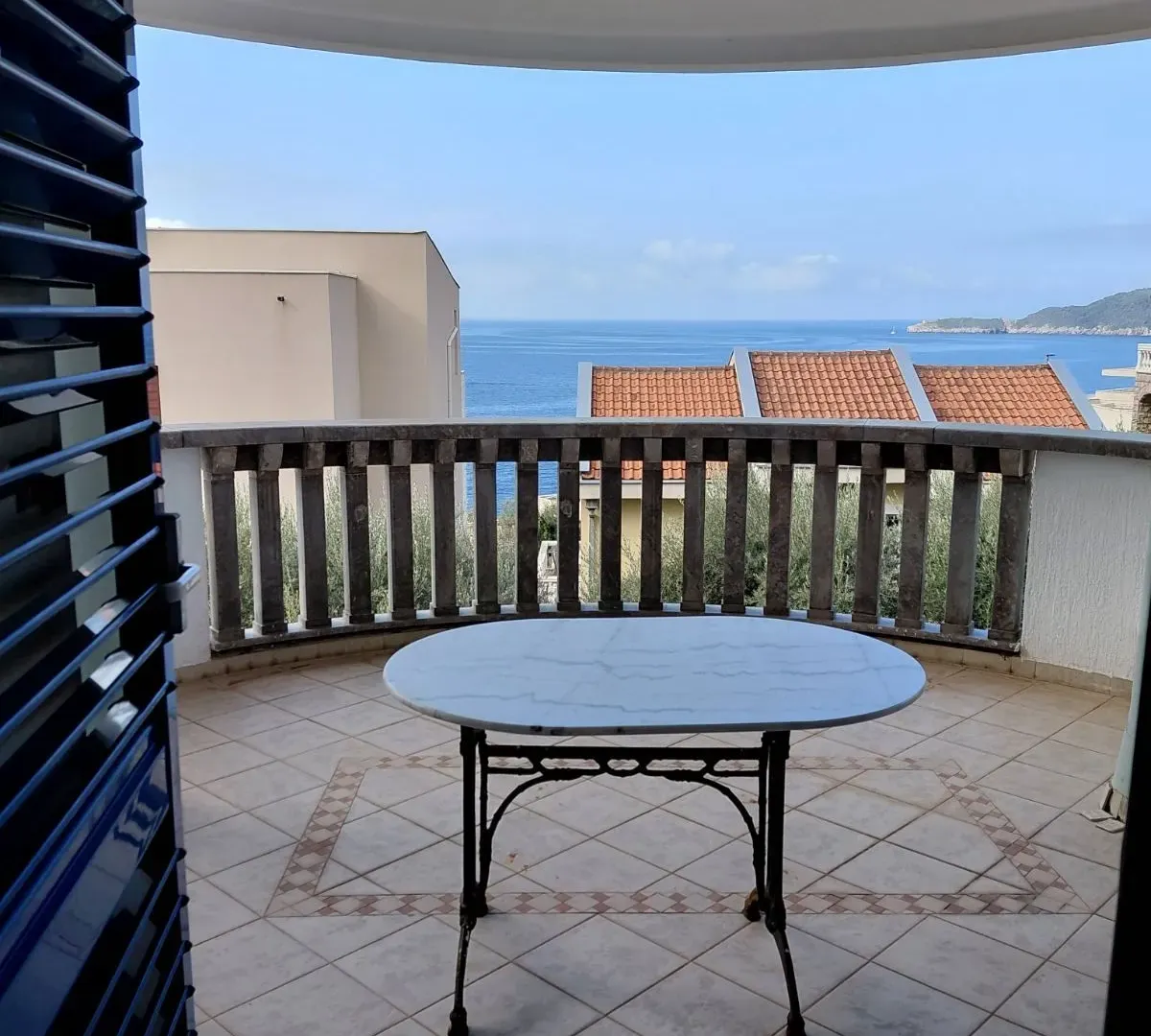 Prodaja, jednosoban stan, 57m², Pržno, Budva