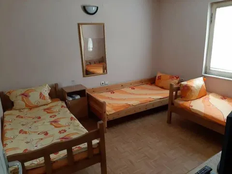 Prodaja, kuća, 150m², Rožaje, Crna Gora - image 7