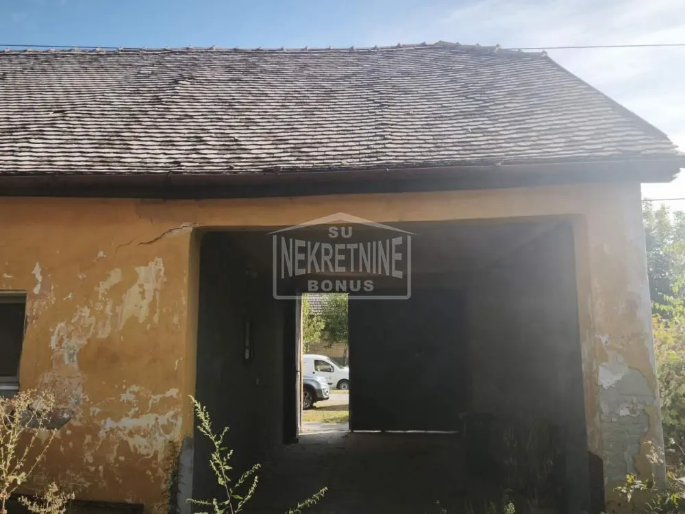 Prodaja, kuća, 237m², Aleksandrovo, Subotica