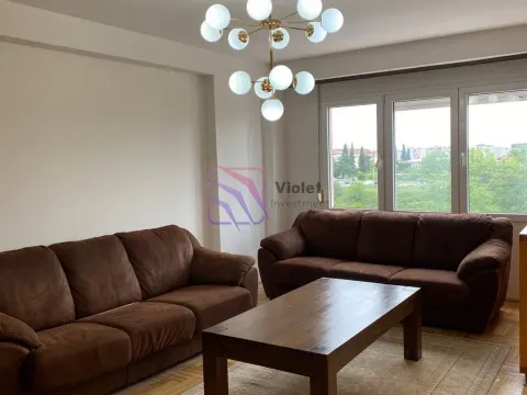 Izdavanje, trosoban stan, 92m², Kod Big Fashion-a, Podgorica - image 2