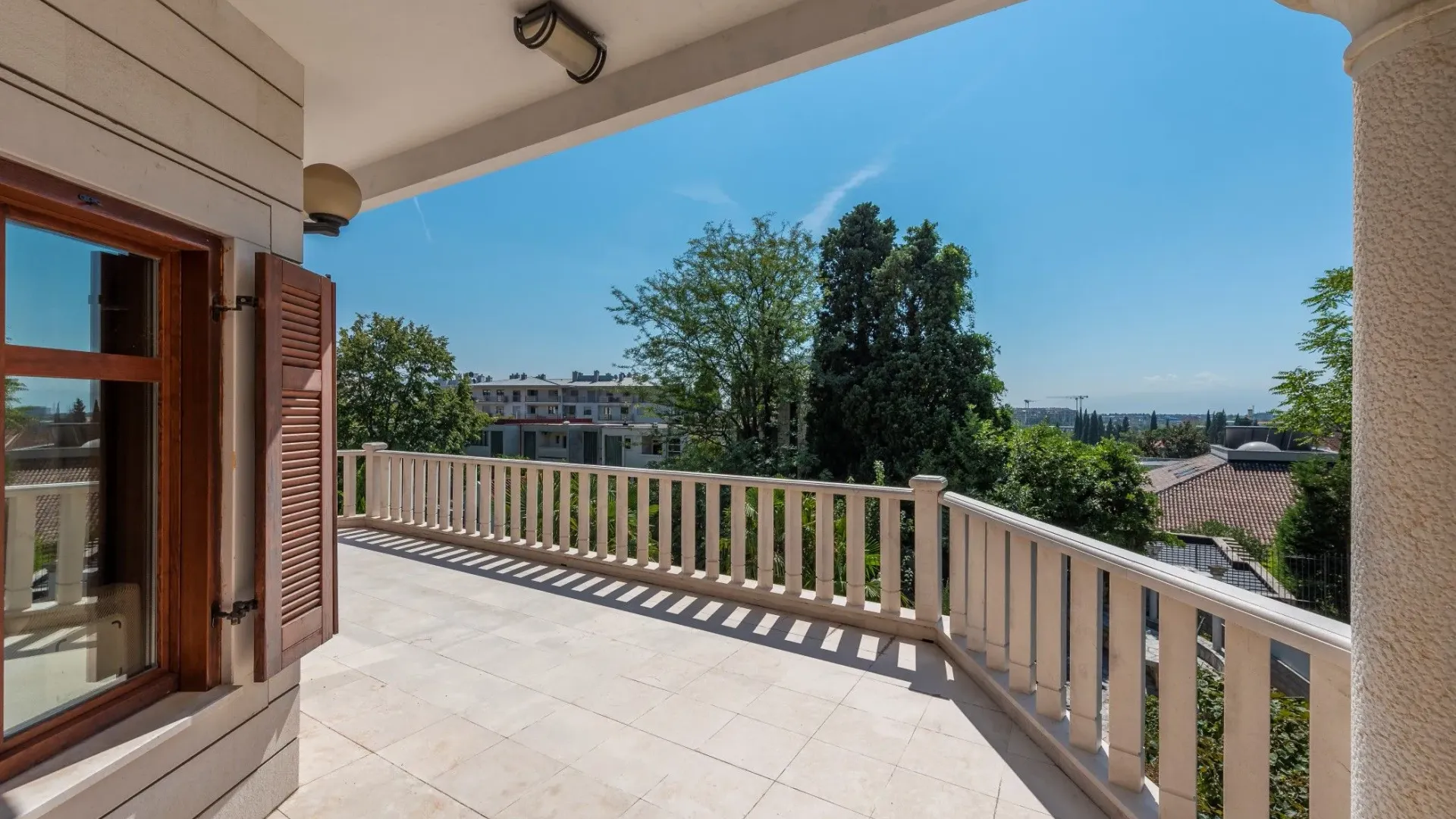 Prodaja, kuća, 670m², Gorica C, Podgorica