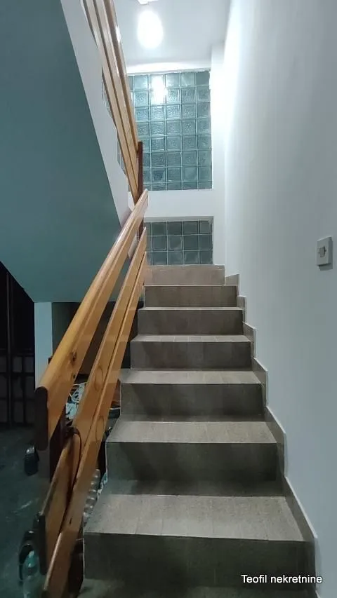 Prodaja, kuća, 230m², Nova Pazova, Stara Pazova