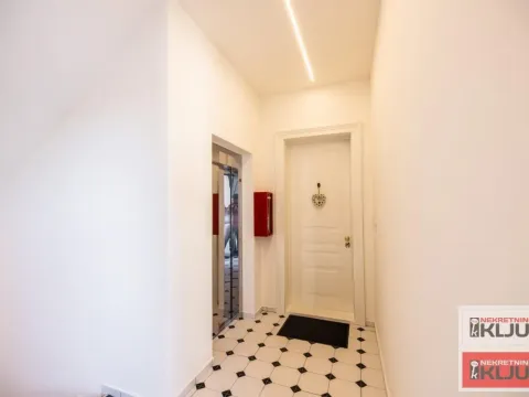 Rent, four bedroom apartment, 120m², Tatarsko brdo, Petrovaradin - image 8