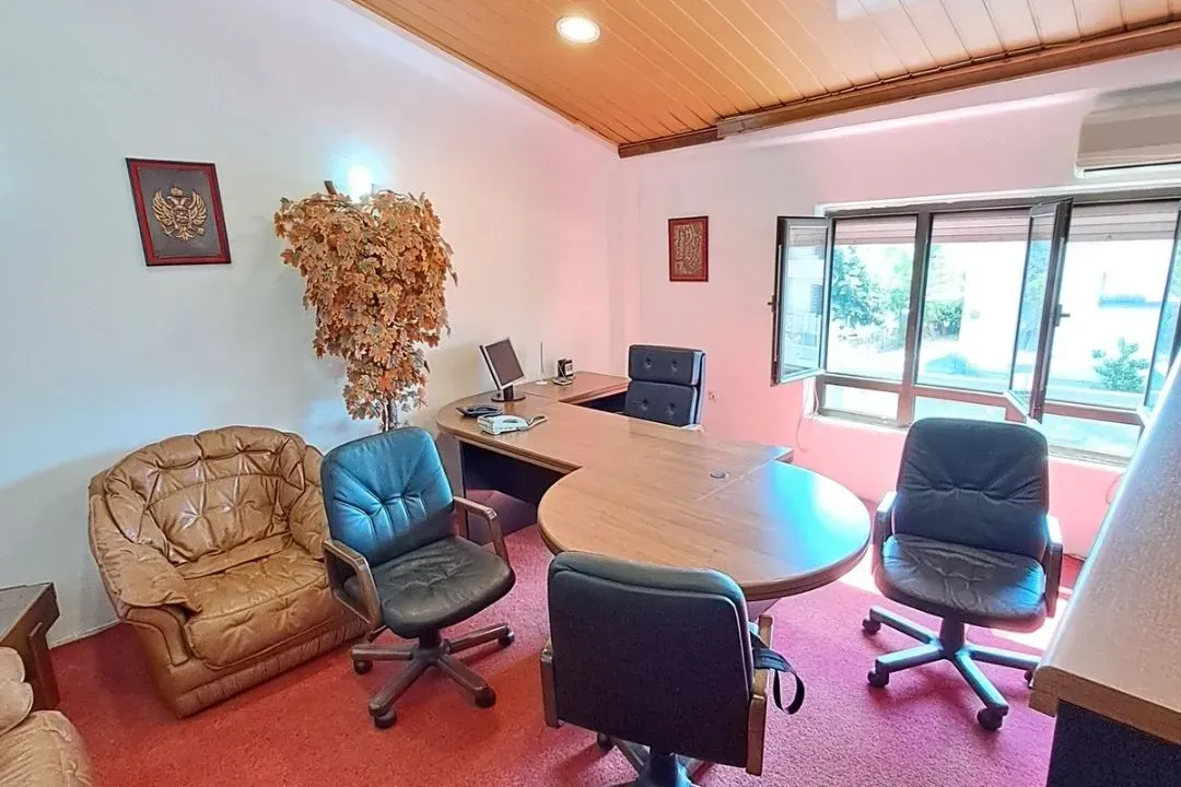 Rent, office space, 60m², Stari Aerodrom, Podgorica