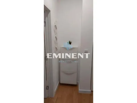 Izdavanje, stan, 40m², Vračar Sve Podlokacije, Beograd - image 11