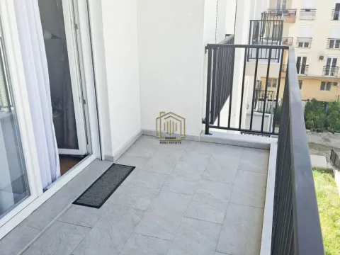 Izdavanje, jednosoban stan, 48m², Stara Varoš, Podgorica - image 2