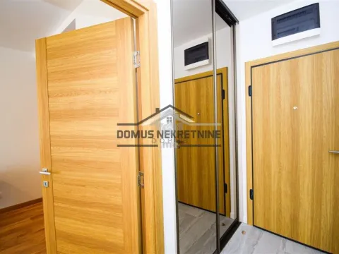 Izdavanje, jednosoban stan, 45m², New City, Podgorica - image 7
