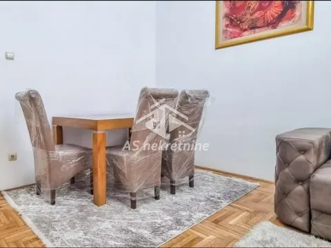 Izdavanje, stan, 40m², Vračar Hram, Vračar Sve Podlokacije - image 4