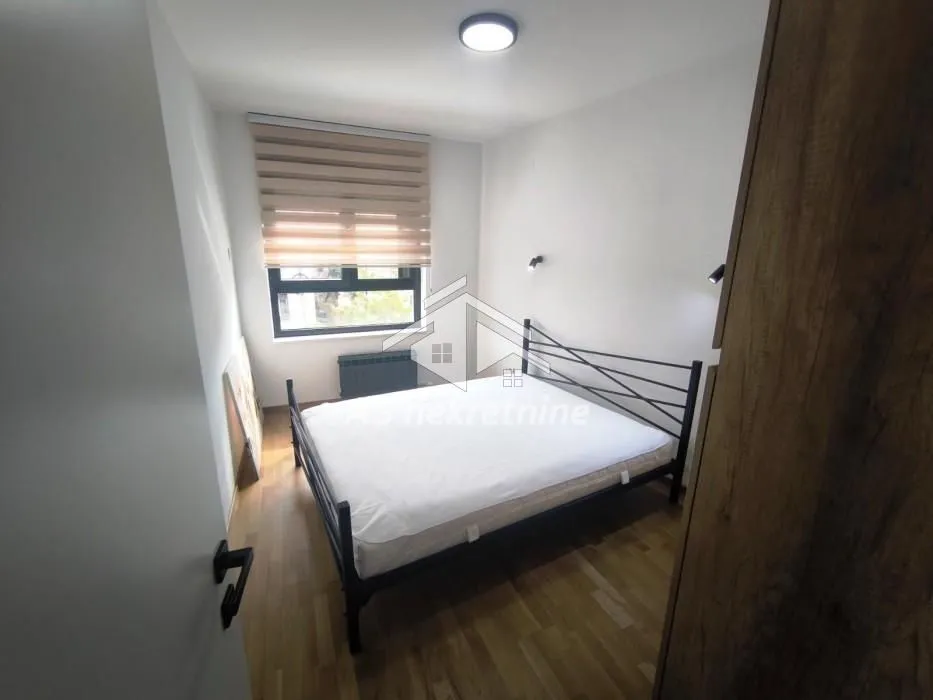 Rent, three bedroom apartment, 60m², Južni Bulevar, Vračar Sve Podlokacije