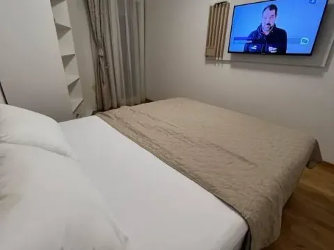 Izdavanje, jednosoban stan, 51m², Ljubović, Podgorica - image 6