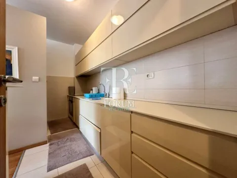 Rent, three bedroom apartment, 100m², Blok 6, Podgorica - image 10