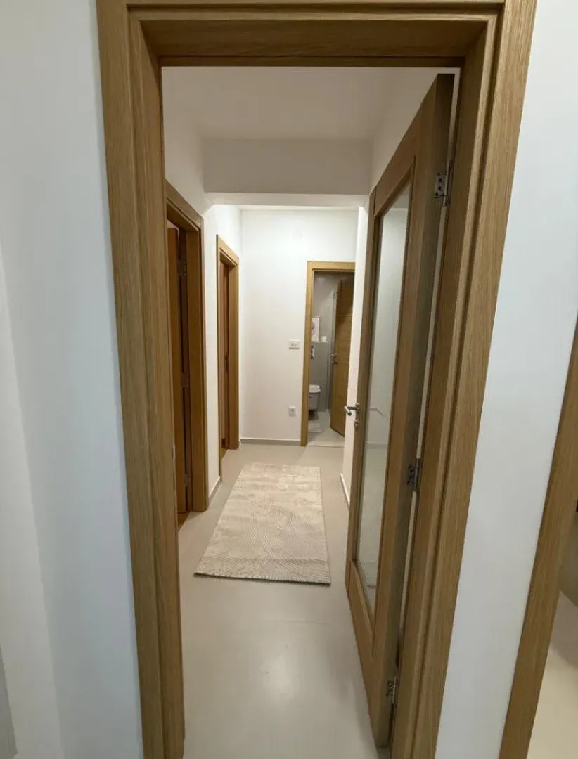 Izdavanje, dvosoban stan, 70m², City Kvart, Podgorica