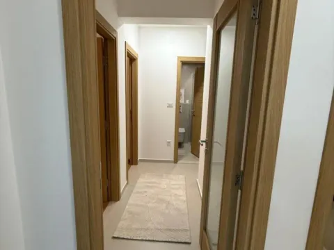 Rent, two bedroom apartment, 70m², City Kvart, Podgorica - image 4