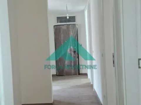 Sale, four bedroom apartment, 111m², Lekino Brdo, Voždovac Sve Podlokacije - image 6