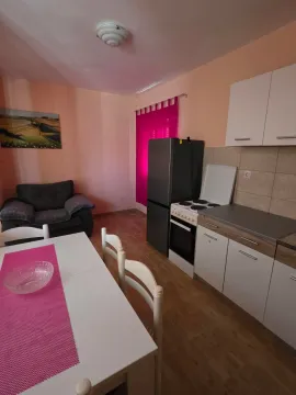 Rent, two bedroom apartment, 50m², Kavač, Kotor - image 6