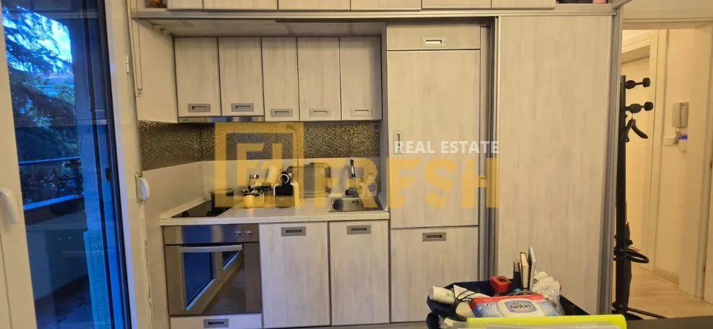 Izdavanje, poslovni prostor, 40m², Centar, Podgorica