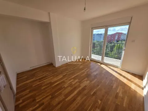 Prodaja, jednosoban stan, 68m², Zabjelo, Podgorica - image 6