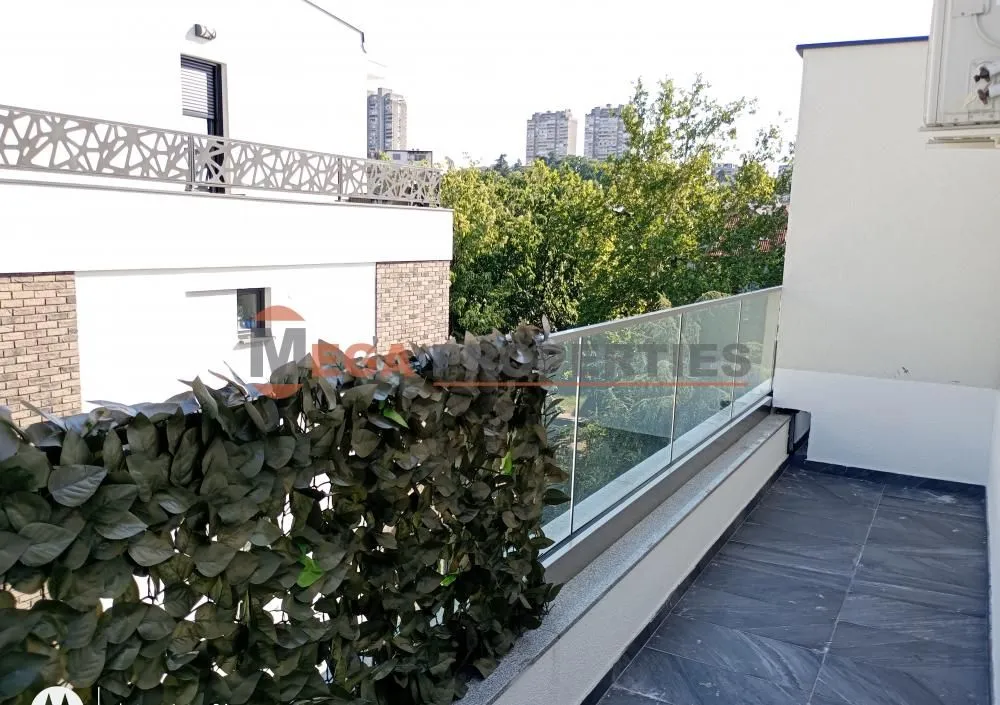 Prodaja, dvosoban stan, 64m², Autokomanda, Voždovac Sve Podlokacije