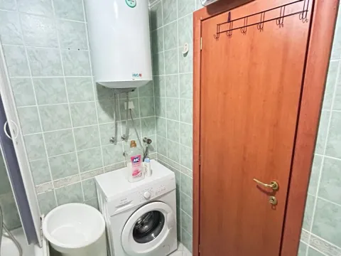 Izdavanje, dvosoban stan, 60m², Preko Morače, Podgorica - image 10