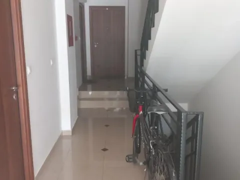 Prodaja, dvosoban stan, 50m², Zemun Gornji Grad, Zemun Sve Podlokacije - image 8