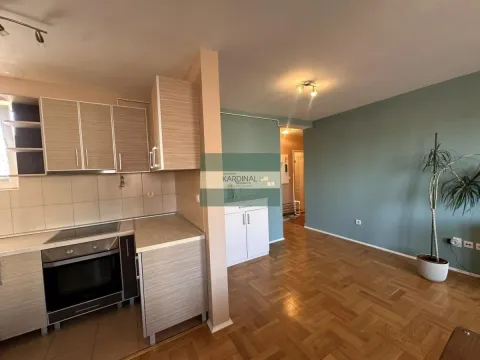 Izdavanje, dvosoban stan, 71m², Centar, Kragujevac - image 7