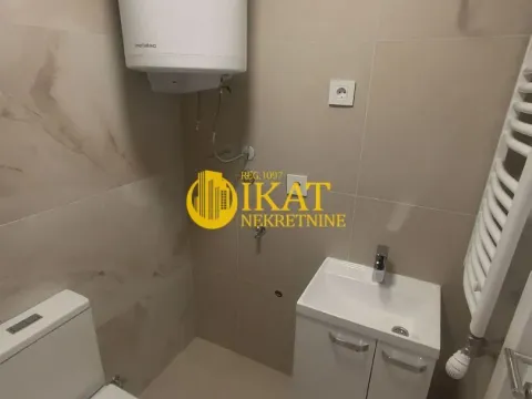 Prodaja, jednosoban stan, 39m², Slavujev Venac, Zvezdara Sve Podlokacije - image 5