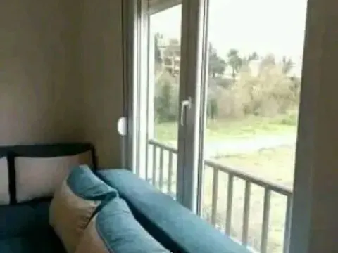 Izdavanje, garsonjera, 36m², Pobrežje, Podgorica - image 8