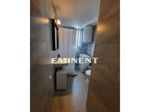 Izdavanje, jednosoban stan, 32m², Slavija, Vračar Sve Podlokacije - image 6