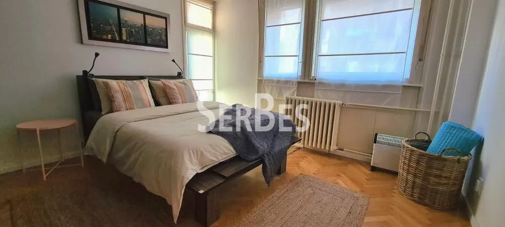 Izdavanje, trosoban stan, 77m², Klinički Centar, Beograd