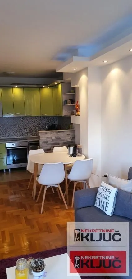Izdavanje, jednosoban stan, 47m², Nova Detelinara, Novi Sad Sve Podlokacije