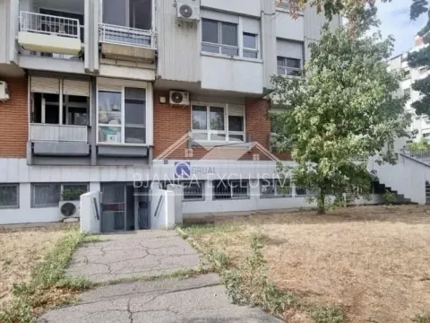 Sale, office space, 56m², Novi Beograd Sve Podlokacije, Beograd
